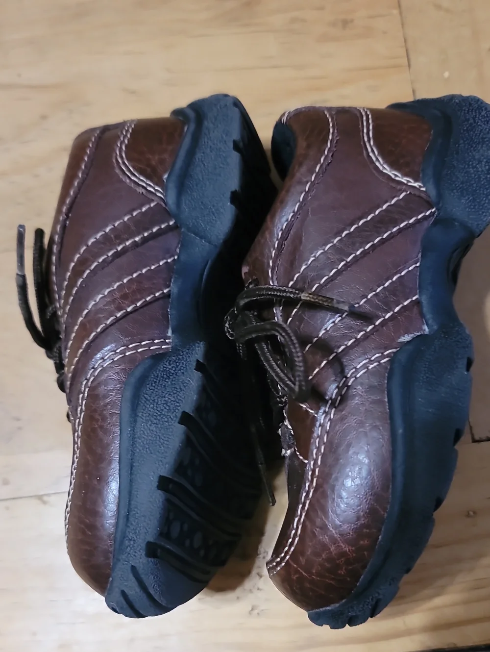 OshKosh B'gosh Brown Lace-Up Kids Sneakers